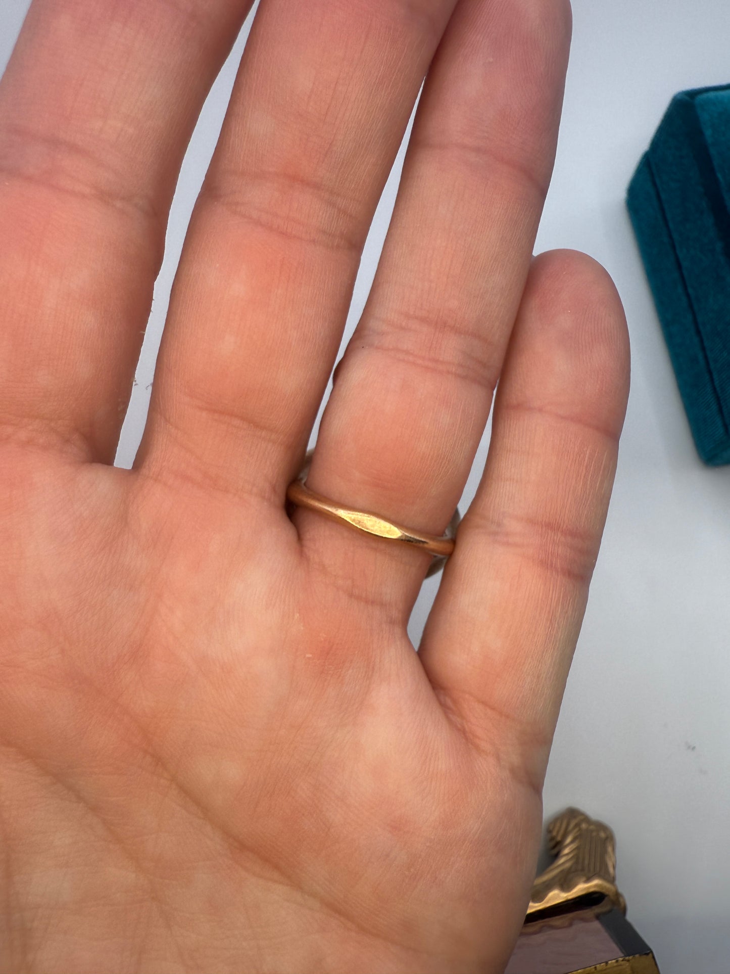 14K Rose gold and Rose Quartz Cabochon ring