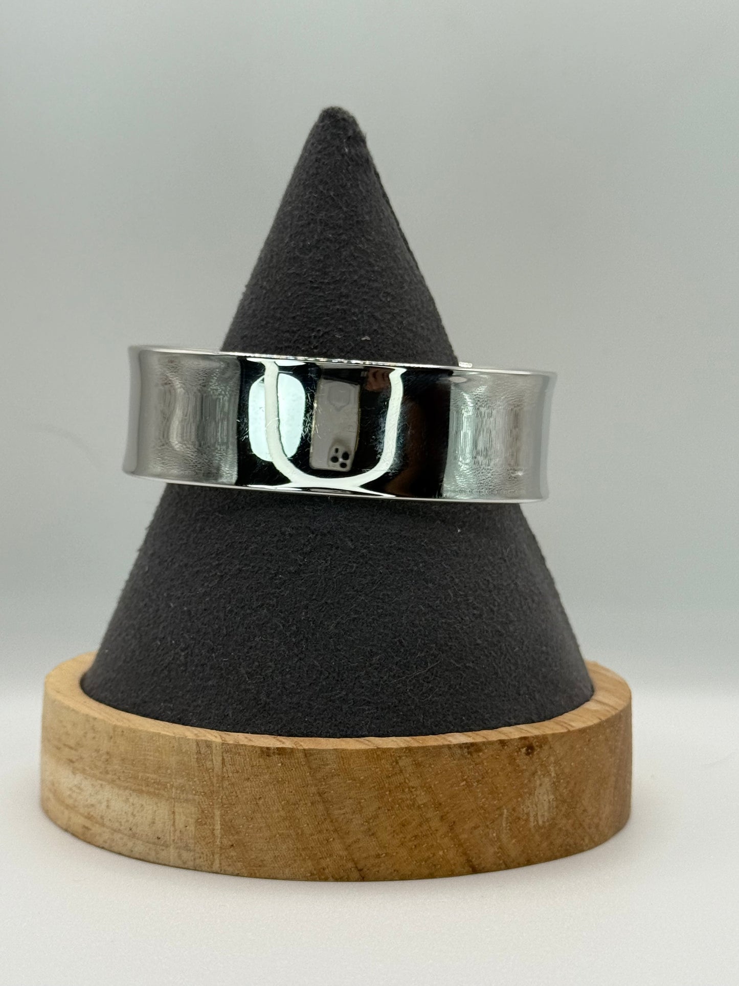 14 K White gold Cuff