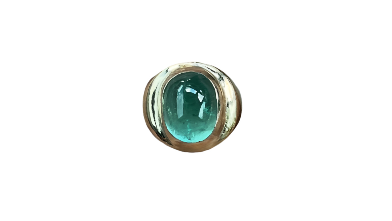 Mint Green 16 carat Tourmaline Cabochon Ring 18K gold bezel setting
