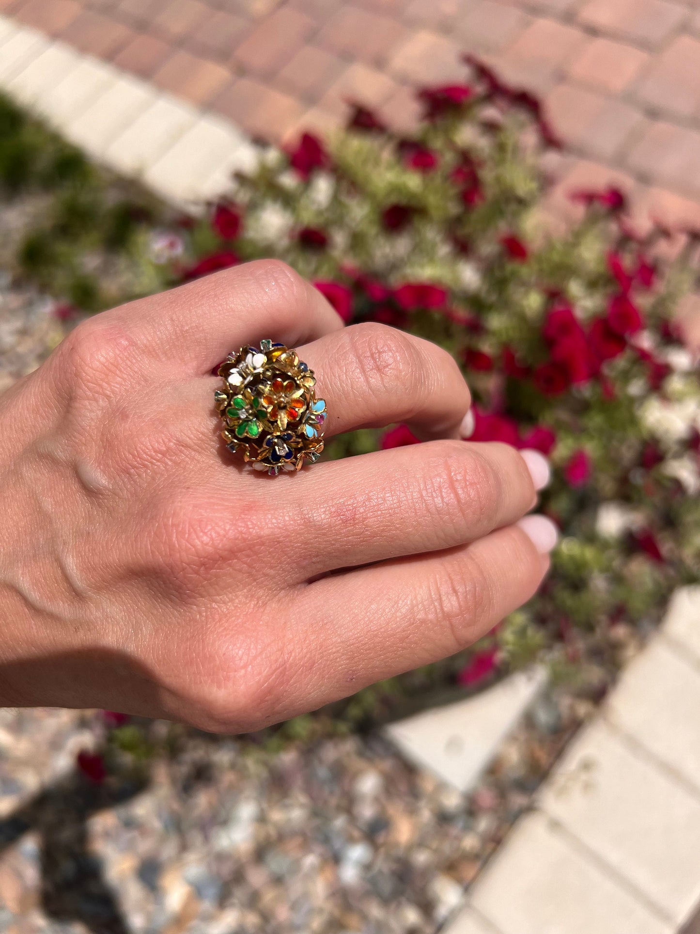 Antique Flower Enamel Ring 18Kt from Italy