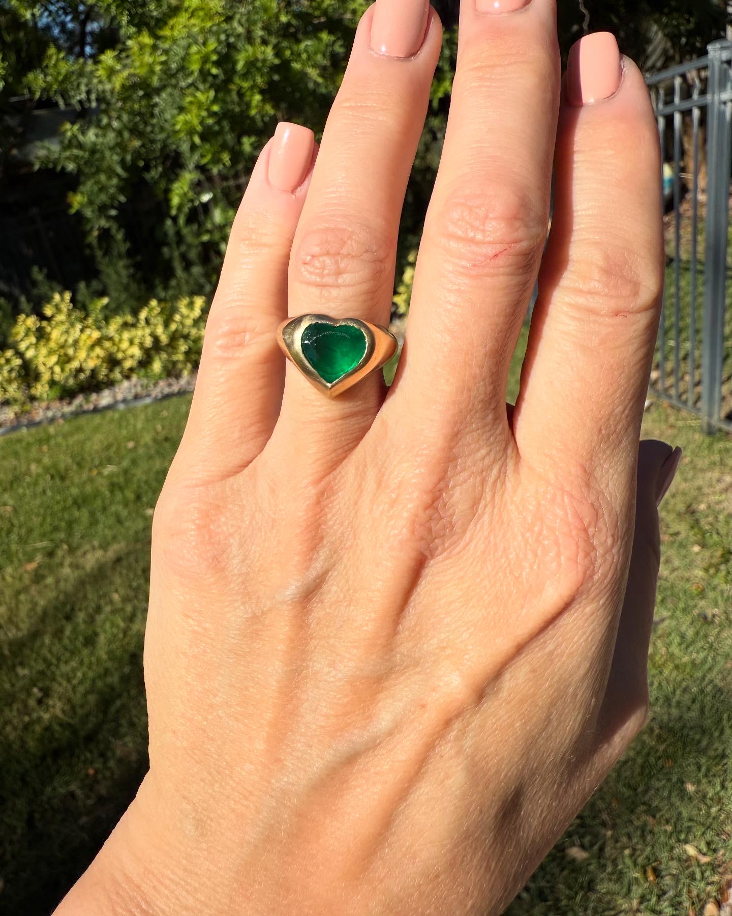 Emerald Heart Gypsy Ring 18K