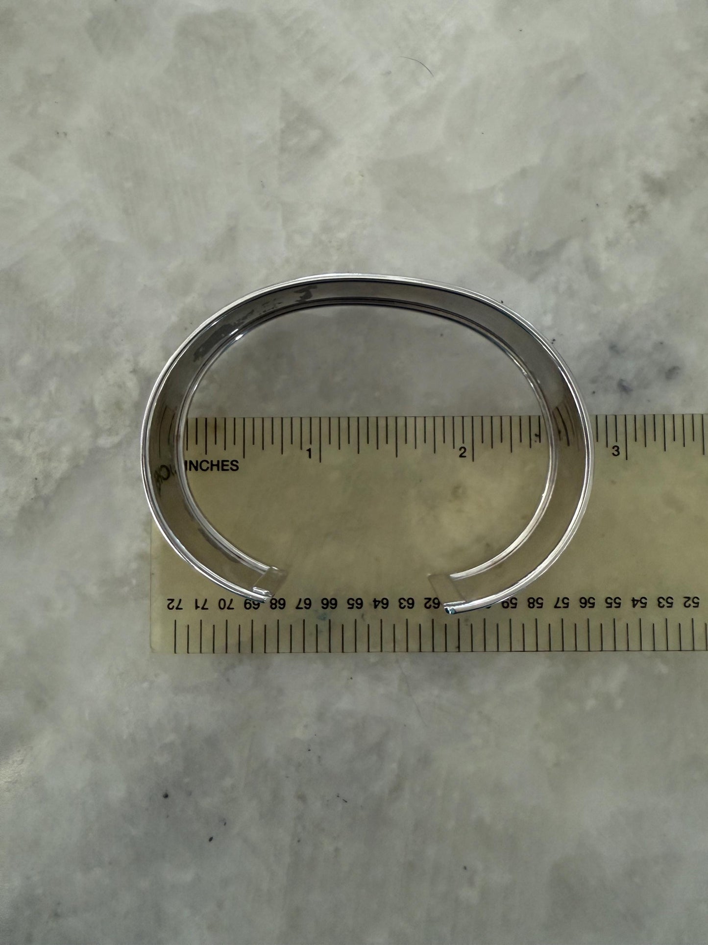 14 K White gold Cuff