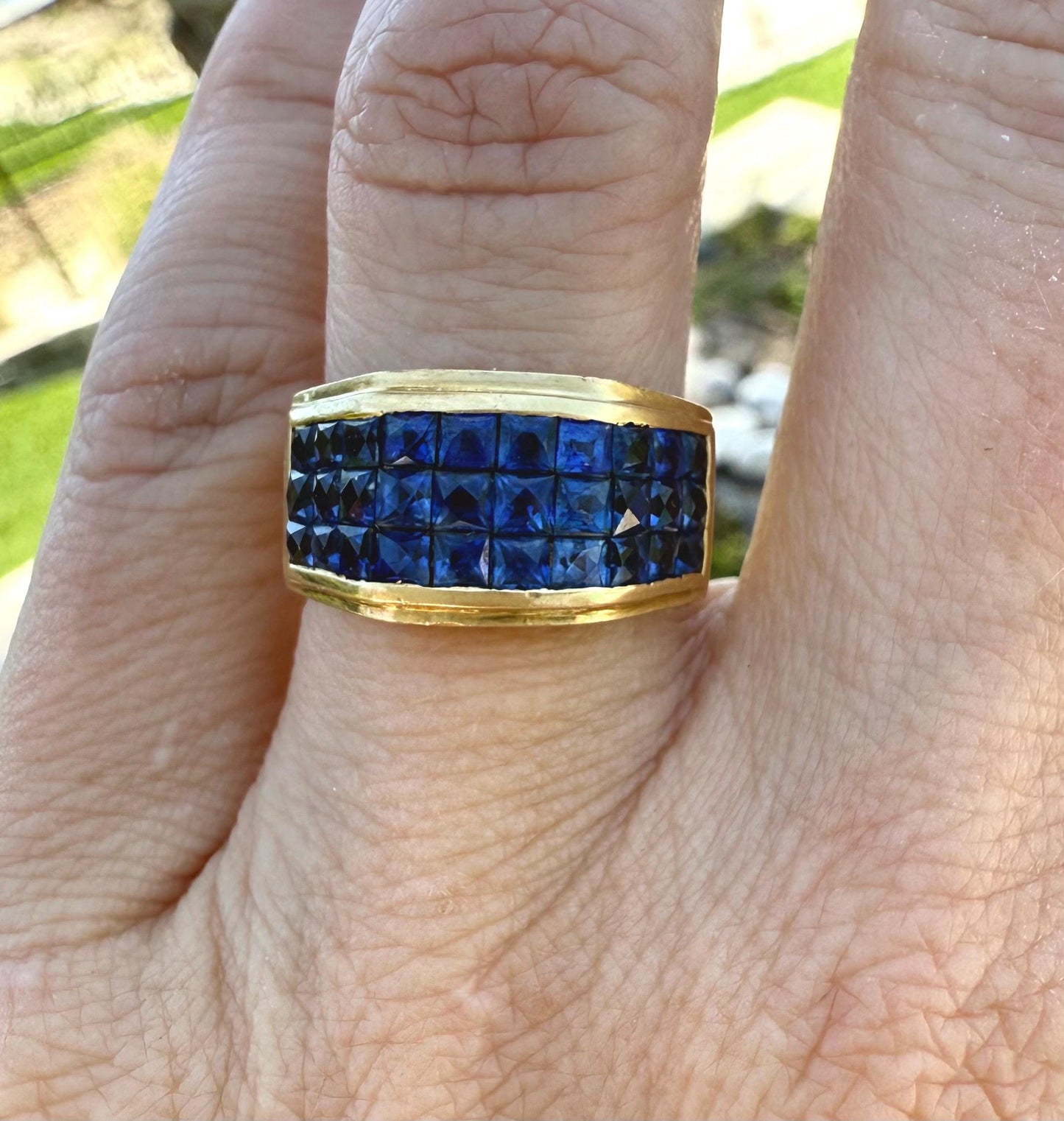 French Cut Sapphire Ring Invisible set in 18K gold