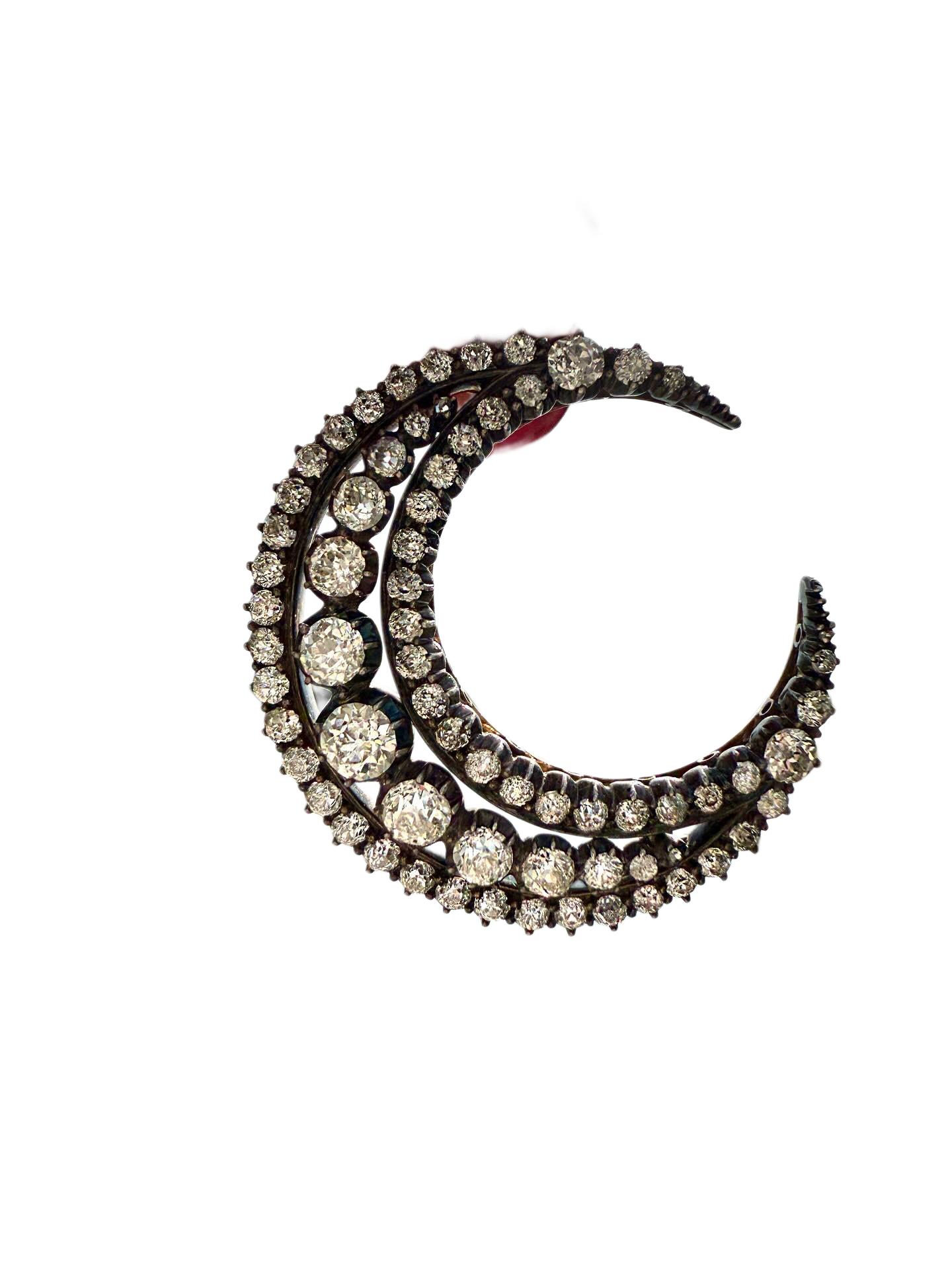 Brooches & Pendants
