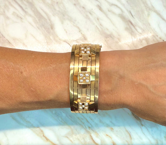 Victorian 18K French Bangle