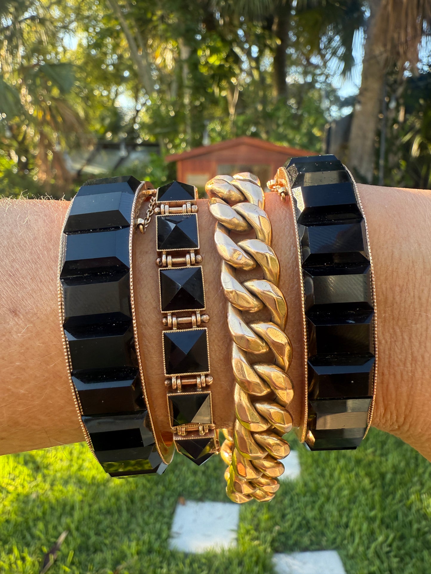 French 18K Curb Bracelet
