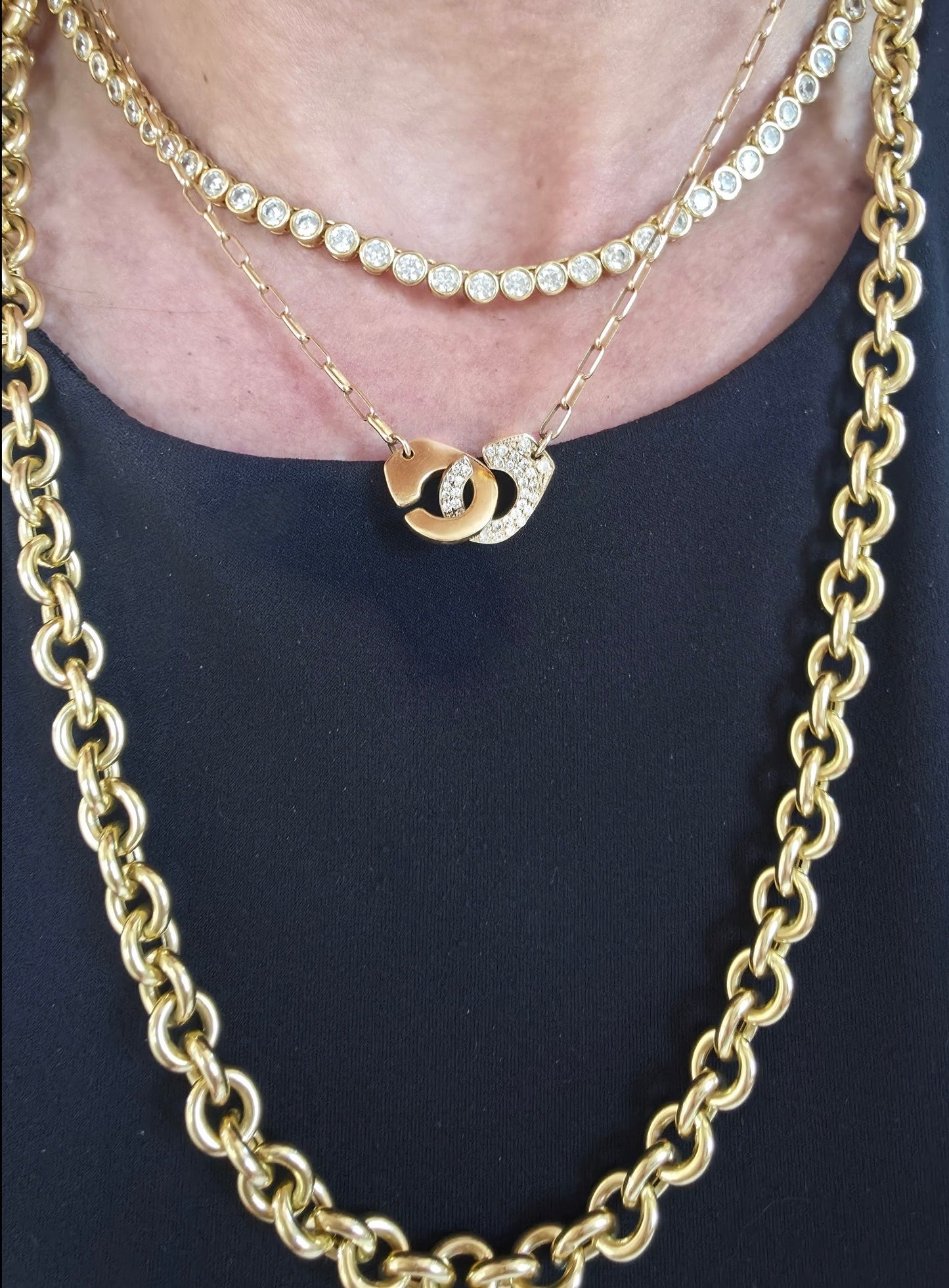 18K Gold and Diamond Handcuff Necklace