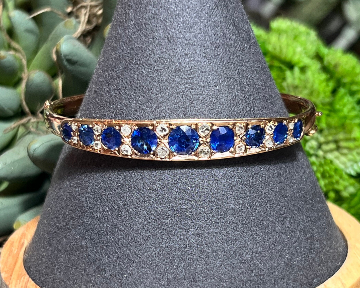 10 carat Antique Sapphire Corn Flower Blue Bangle with old cut diamonds set in Rose gold