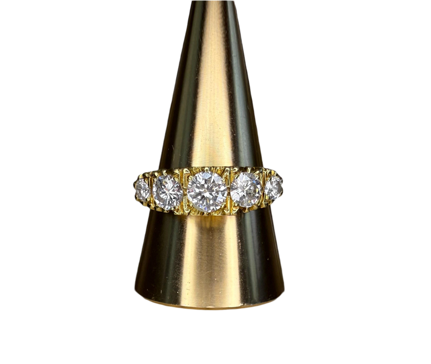 18K Vintage 5 stone ring in Victorian setting