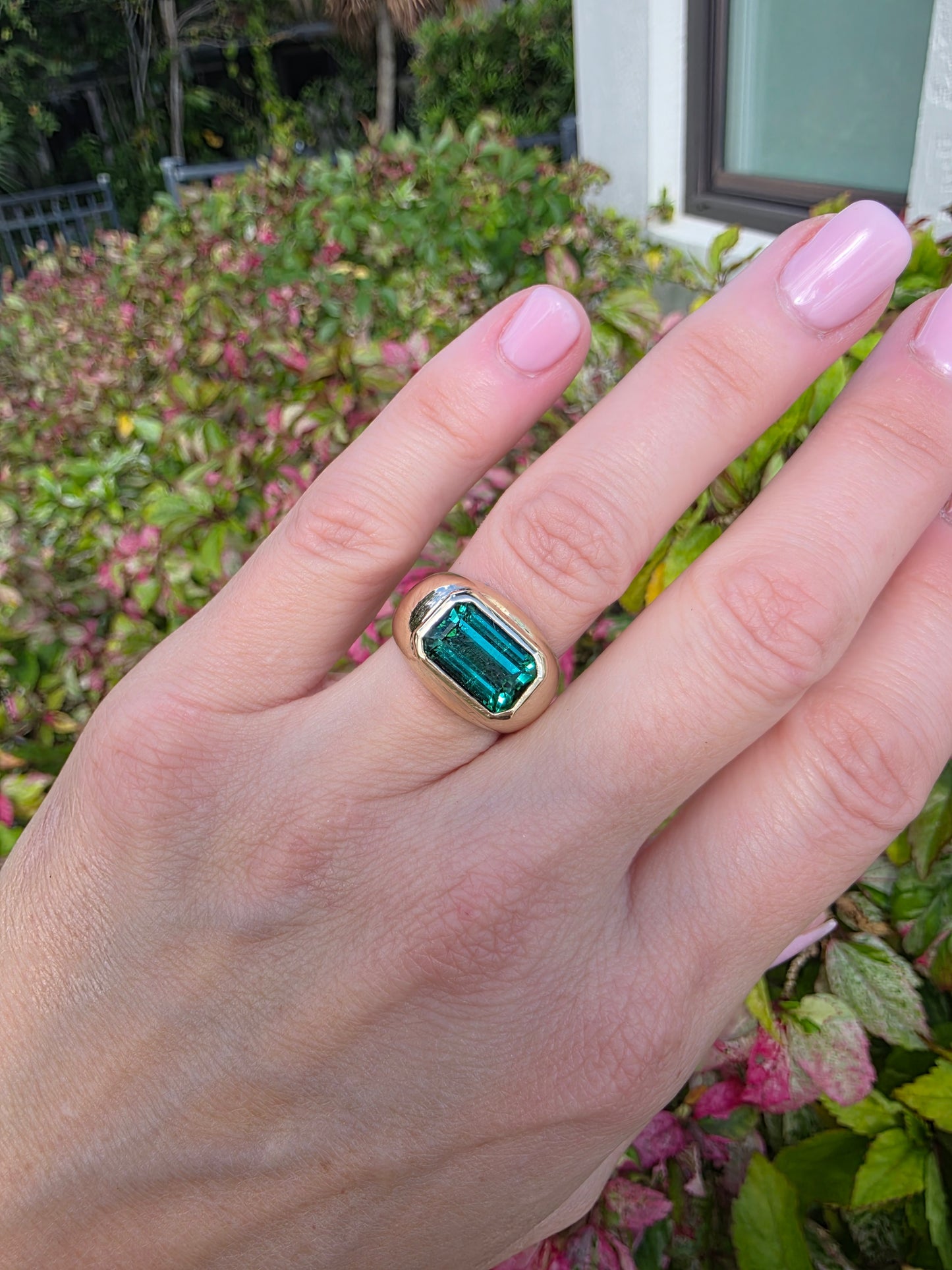 3.5ct Emerald Green Tourmaline Cigarband 14k