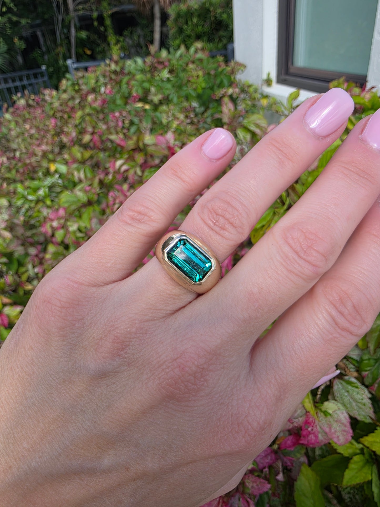 3.5ct Emerald Green Tourmaline Cigarband 14k