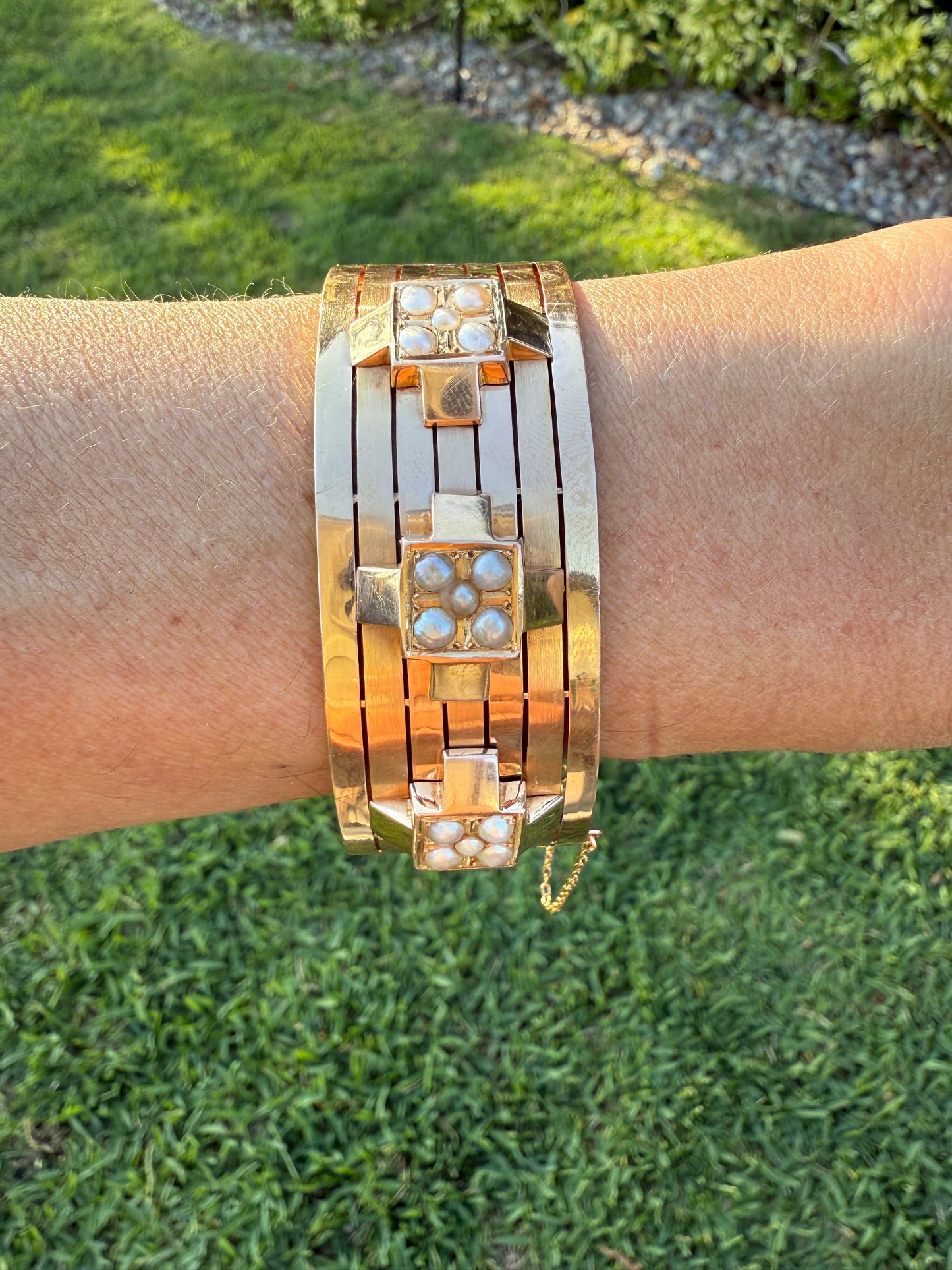 Victorian 18K French Bangle