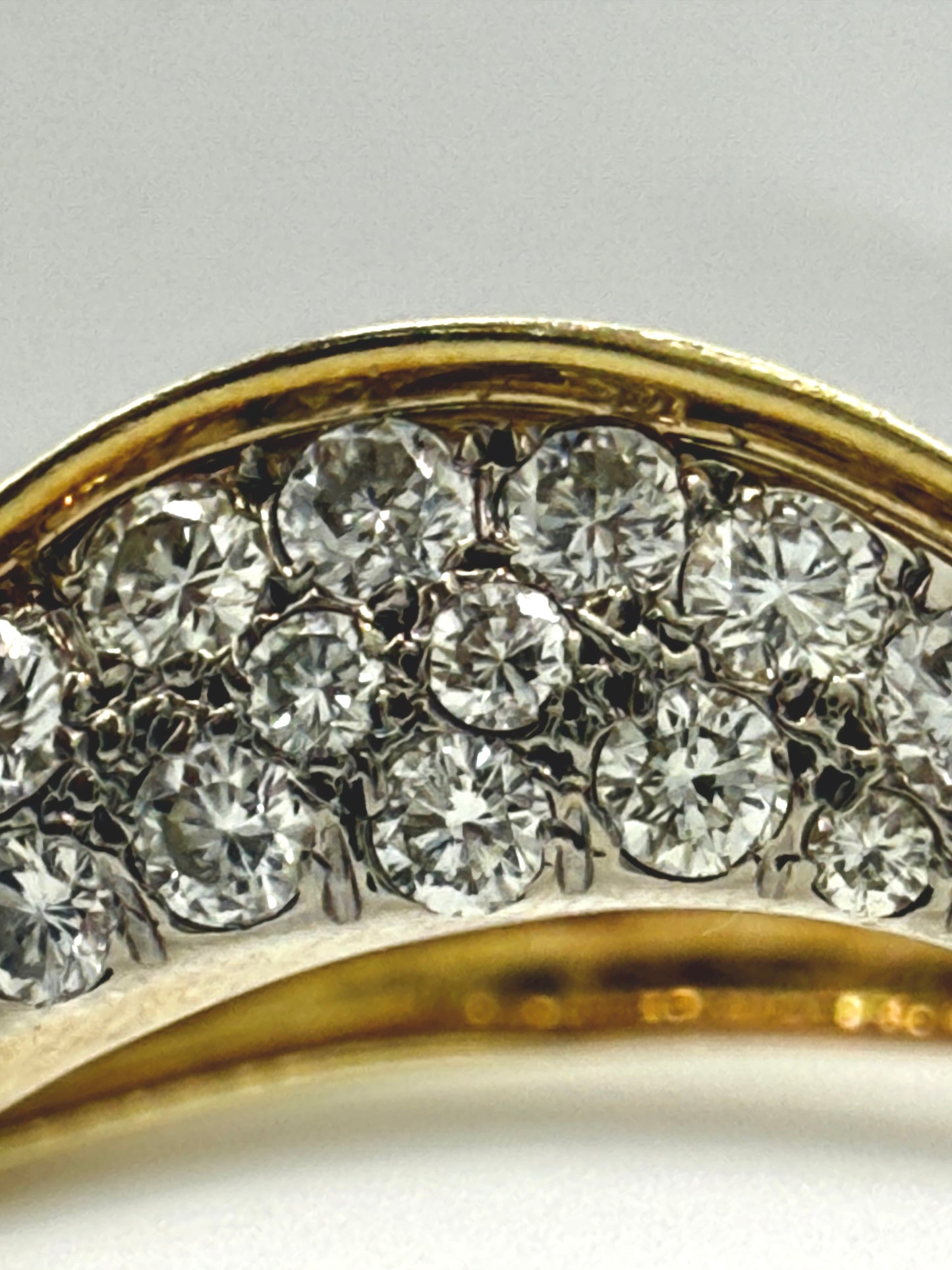 18K Diamond Wave Bracelet