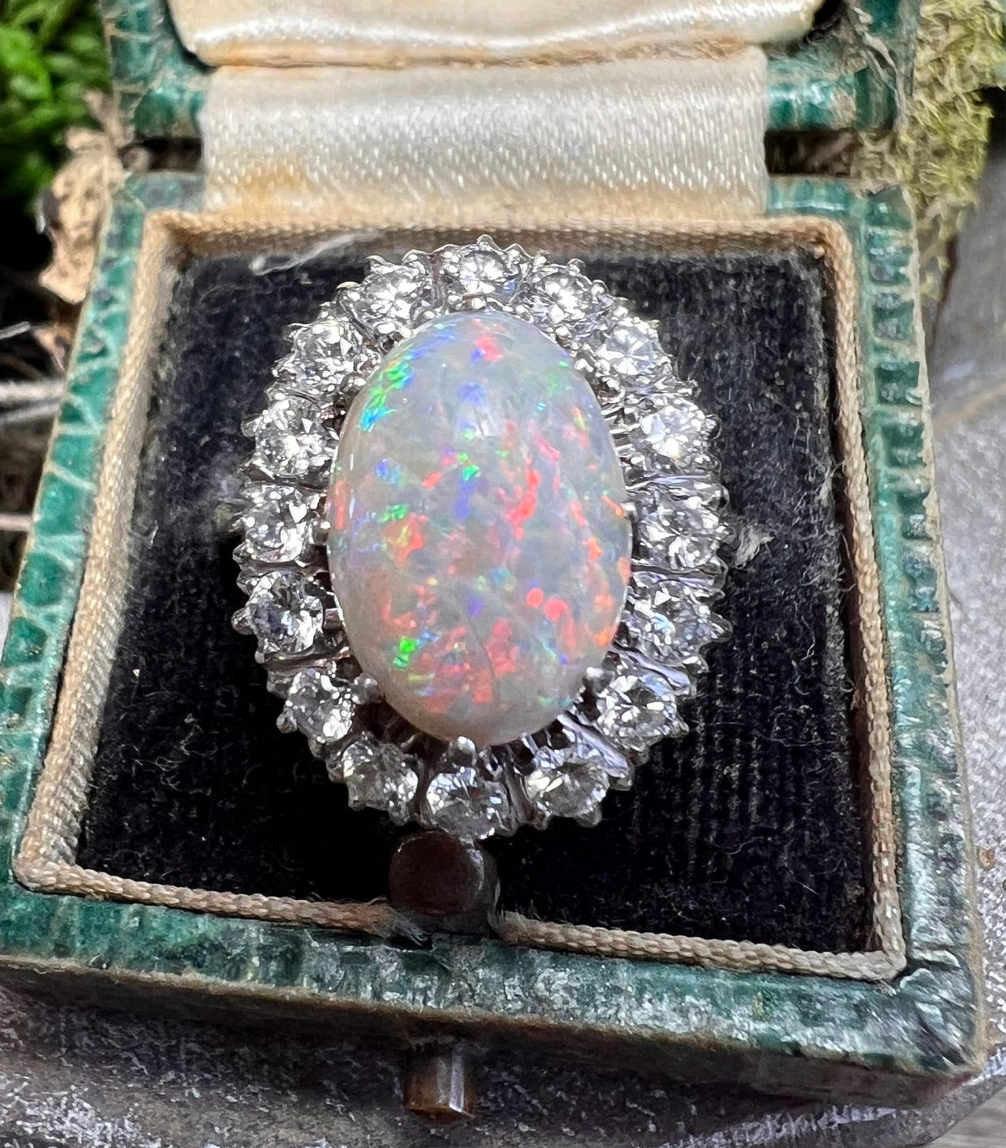 Australian Opal and Diamond Ring 18K