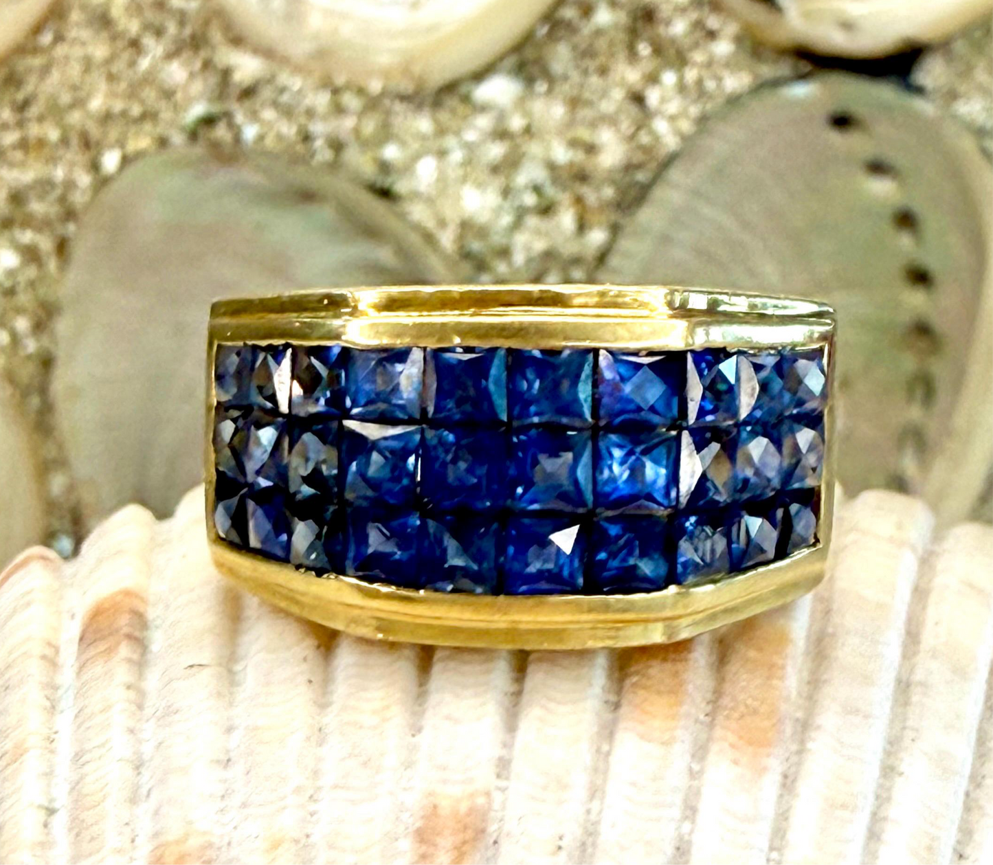 French Cut Sapphire Ring Invisible set in 18K gold