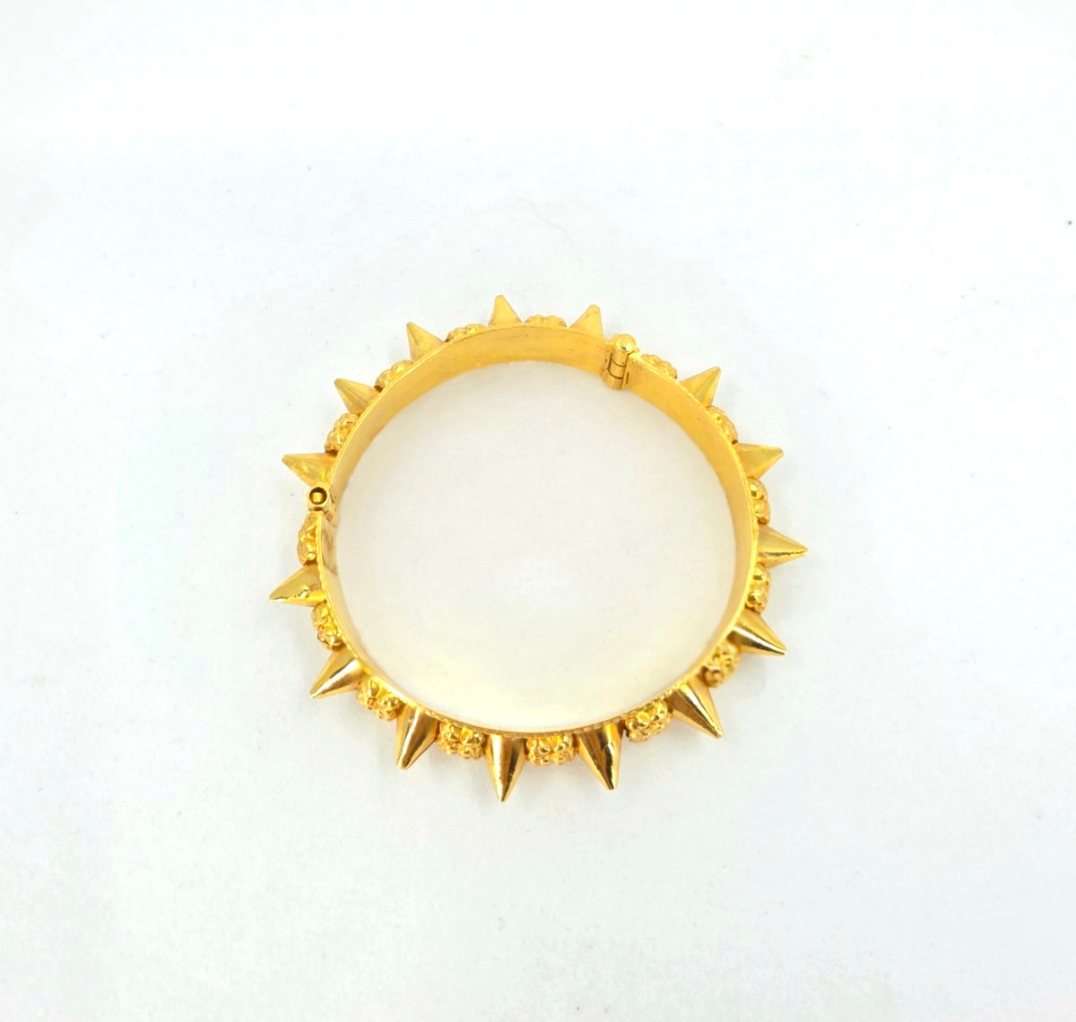Vintage 21K Gold Mushawak Bangle – Ornate Spiked Gold Bracelet