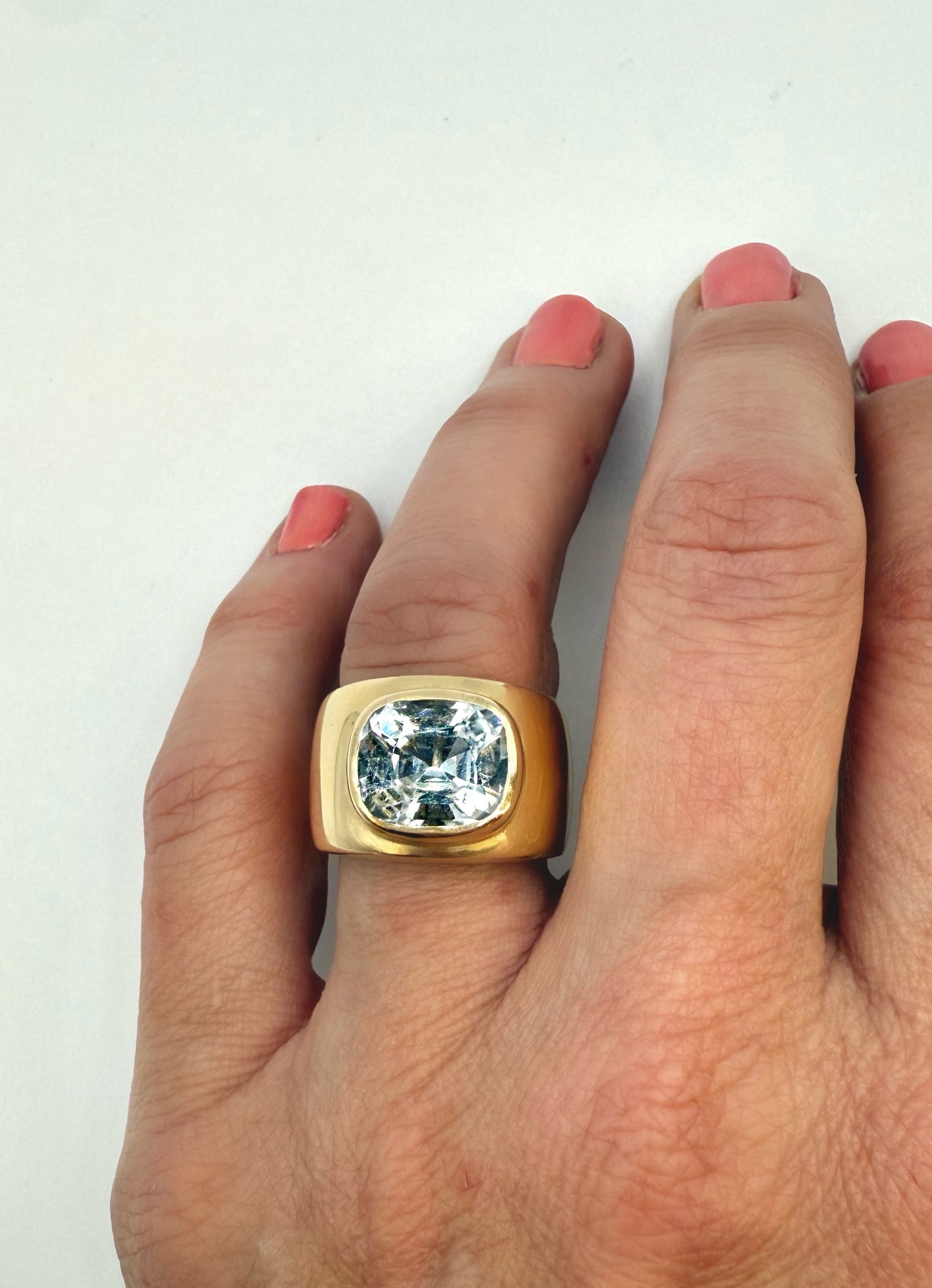 5ct Aquamarine Cigar Band
