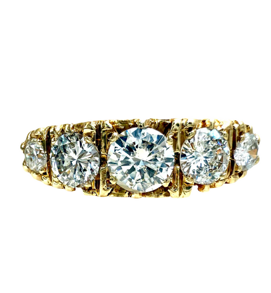 18K Vintage 5 stone ring in Victorian setting