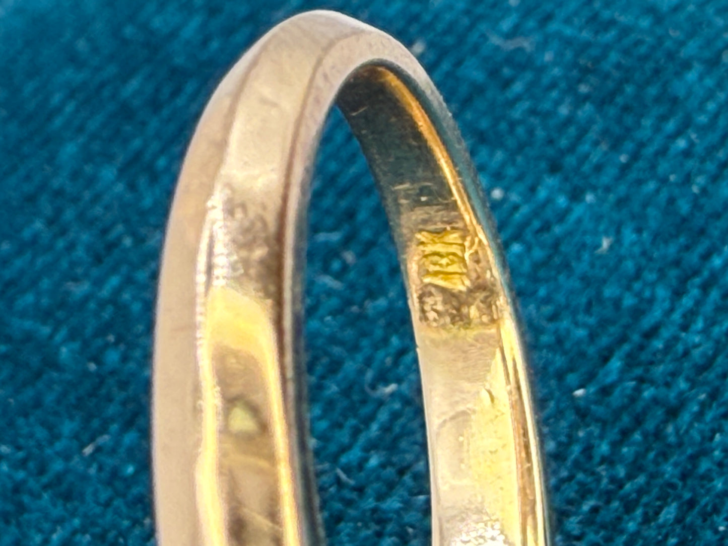 3.2 ct Old mine Diamond Navette Ring