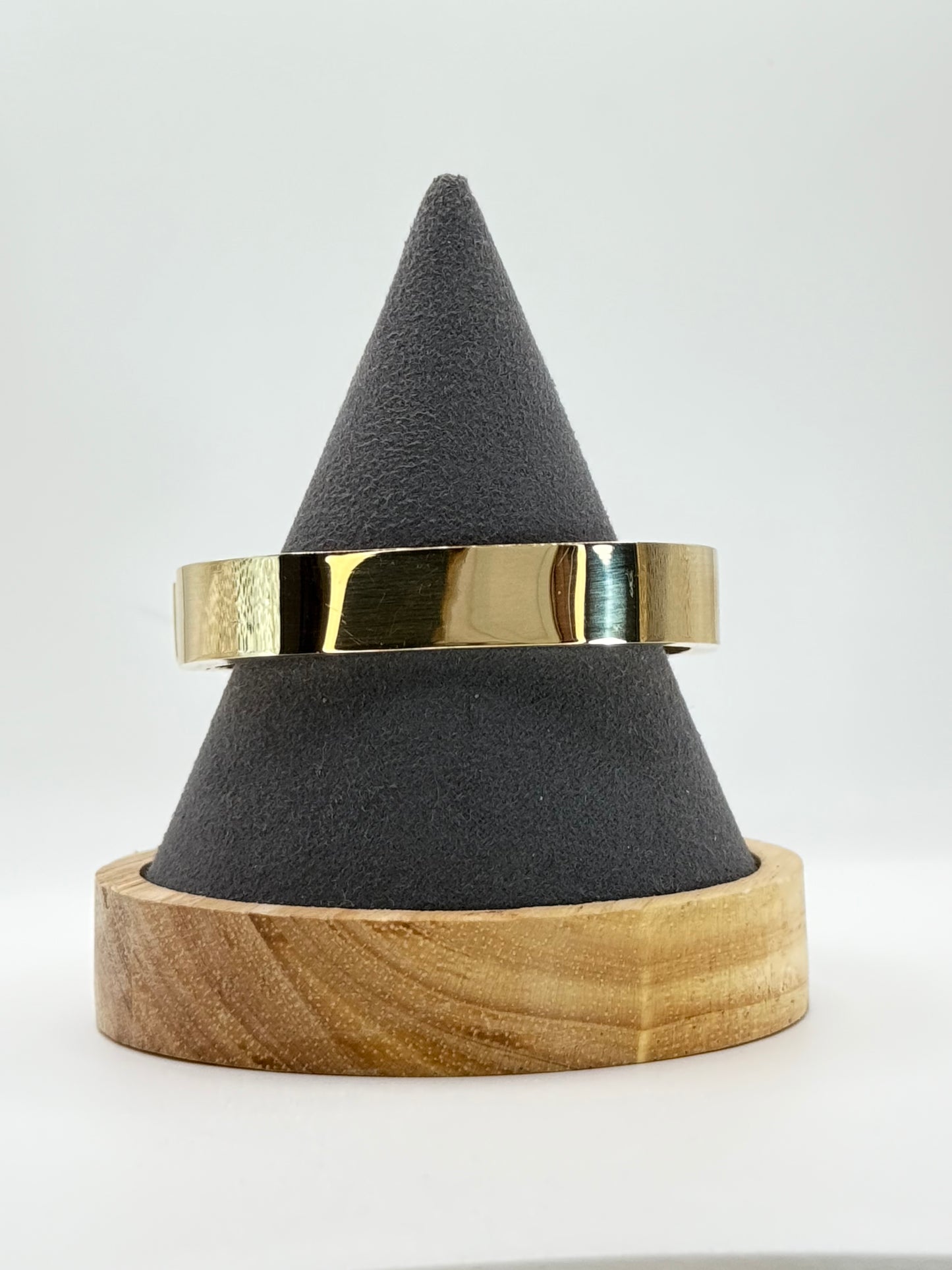 14K Modern rectangular bangle. 12mm wide