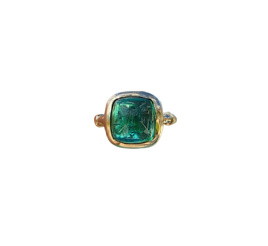 5ct Emerald Green Sugarloaf Tourmaline ring in 14K
