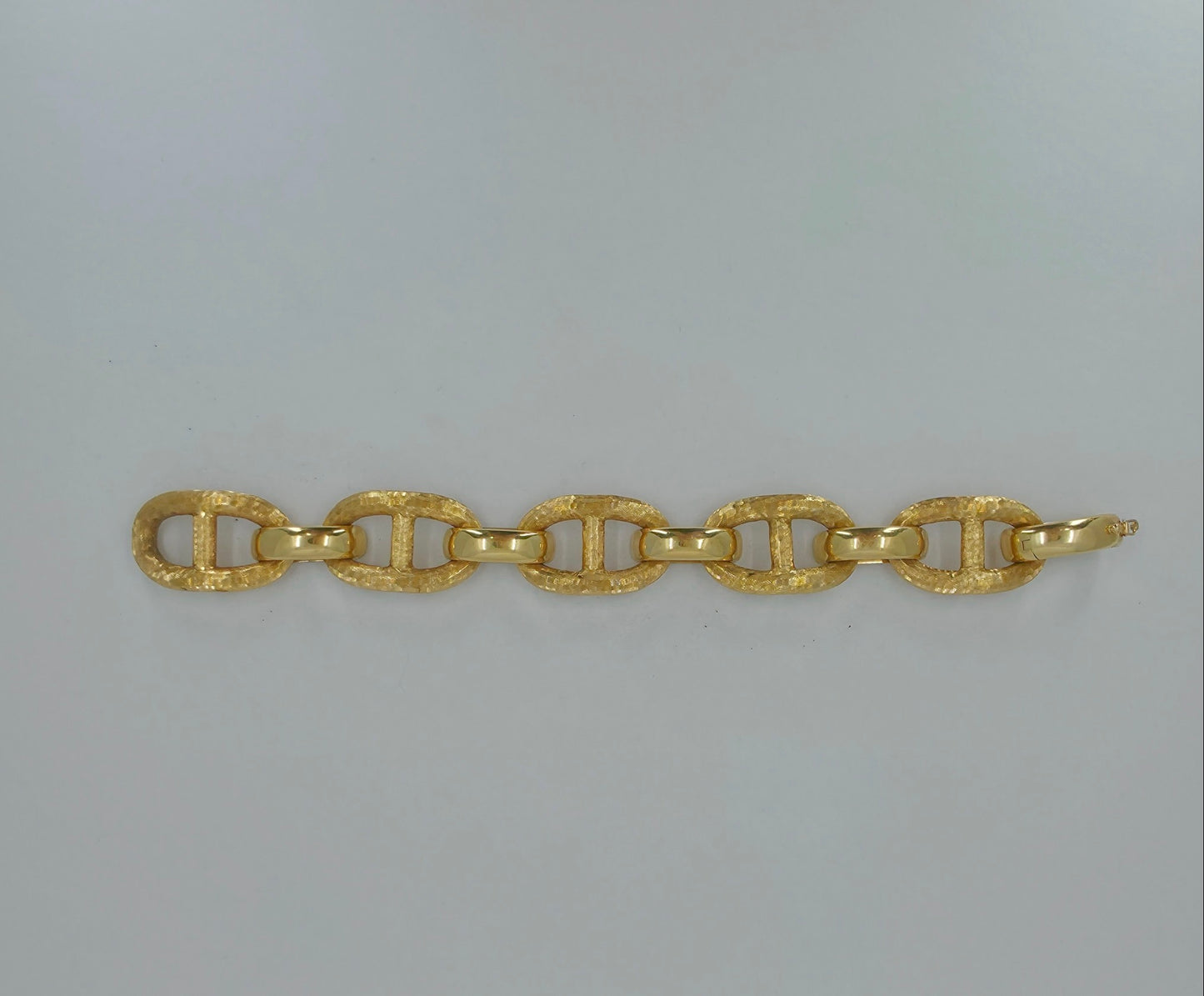 14k Yellow Gold Textured Mariner Link Bracelet- Italian 58g