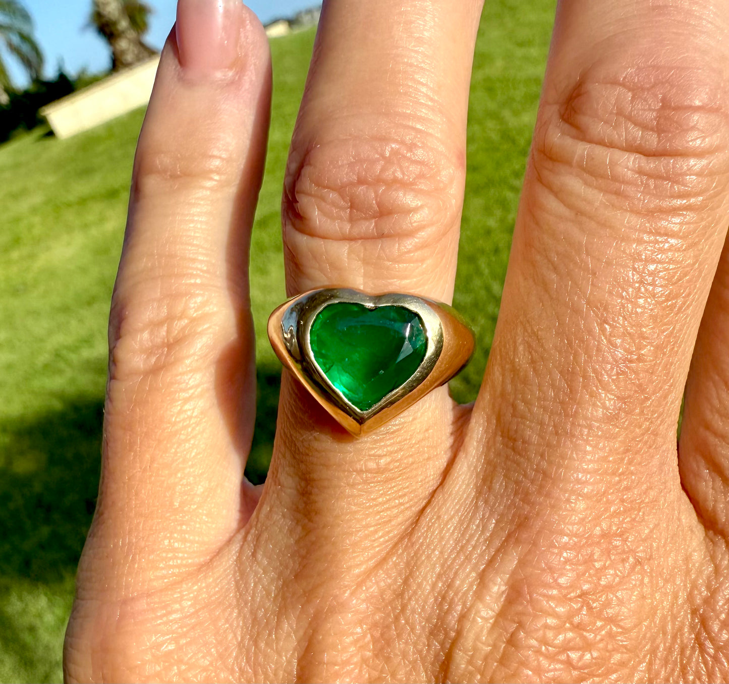 Emerald Heart Gypsy Ring 18K