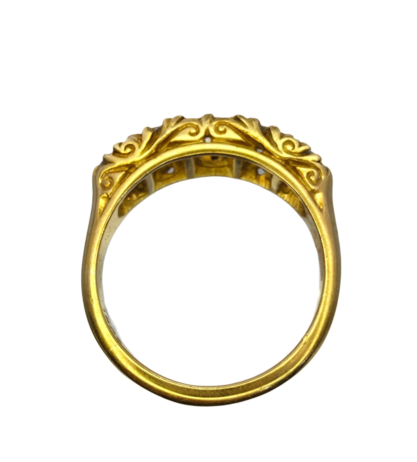 18K Vintage 5 stone ring in Victorian setting