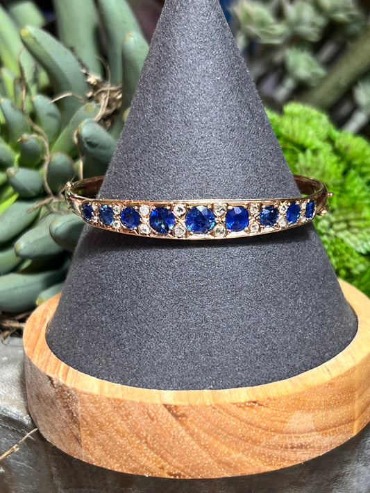10 carat Antique Sapphire Corn Flower Blue Bangle with old cut diamonds set in Rose gold