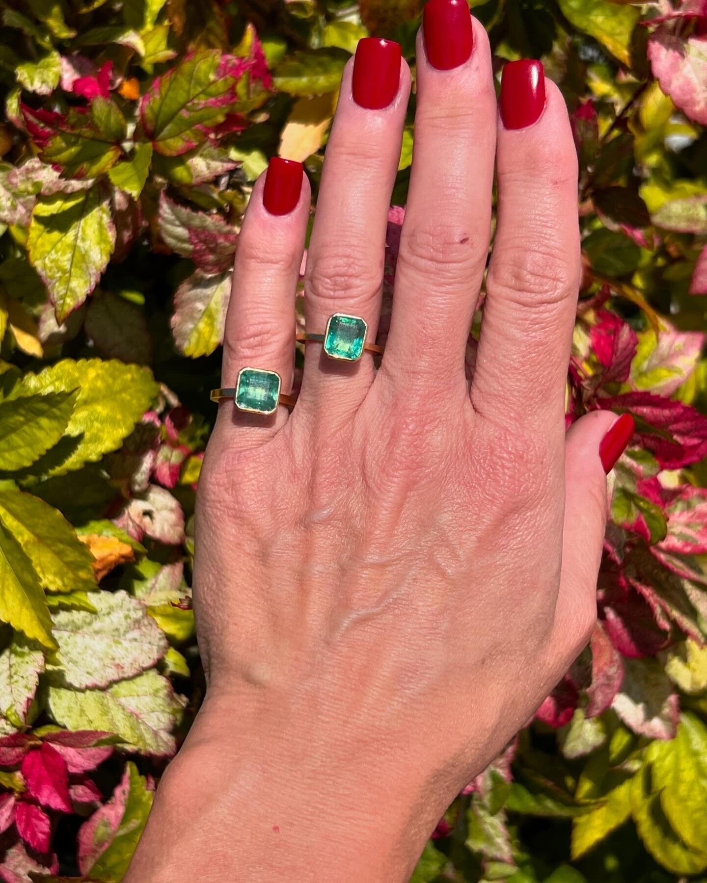 22k Emerald ring