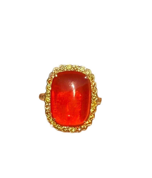 Stunning Fire Opal with Yellow Diamond Halo in 18K gold
