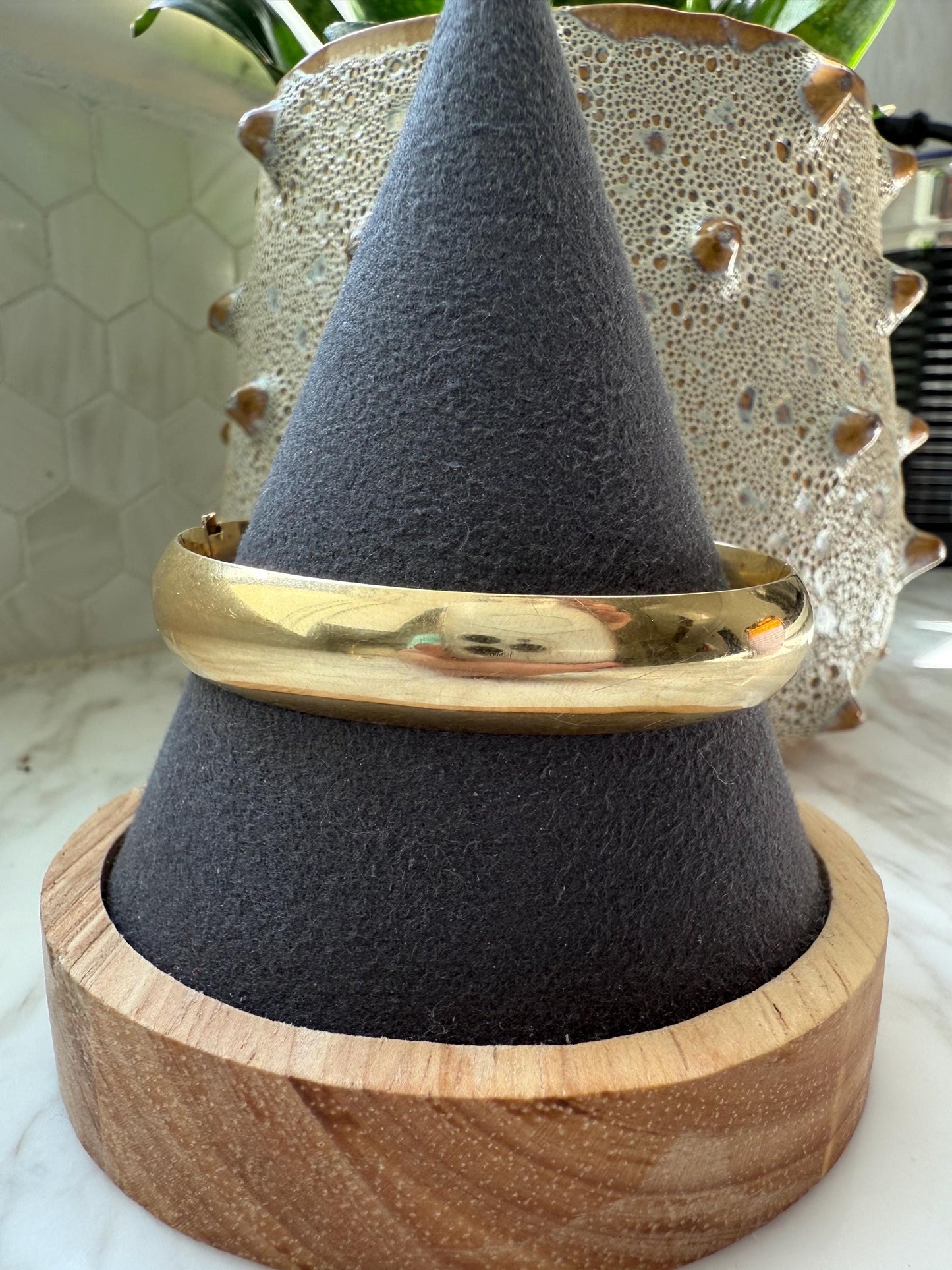 Modern Matching 14k gold Bangle Bracelets