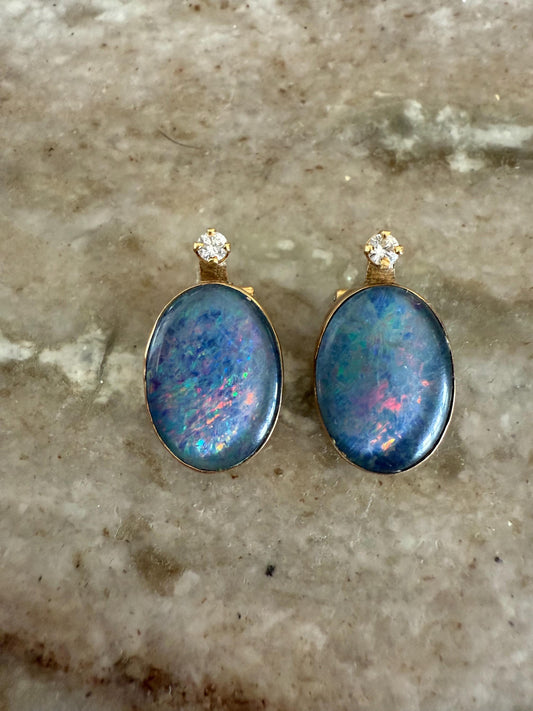 Opal Triplet Earrings Clip-on 9K gold