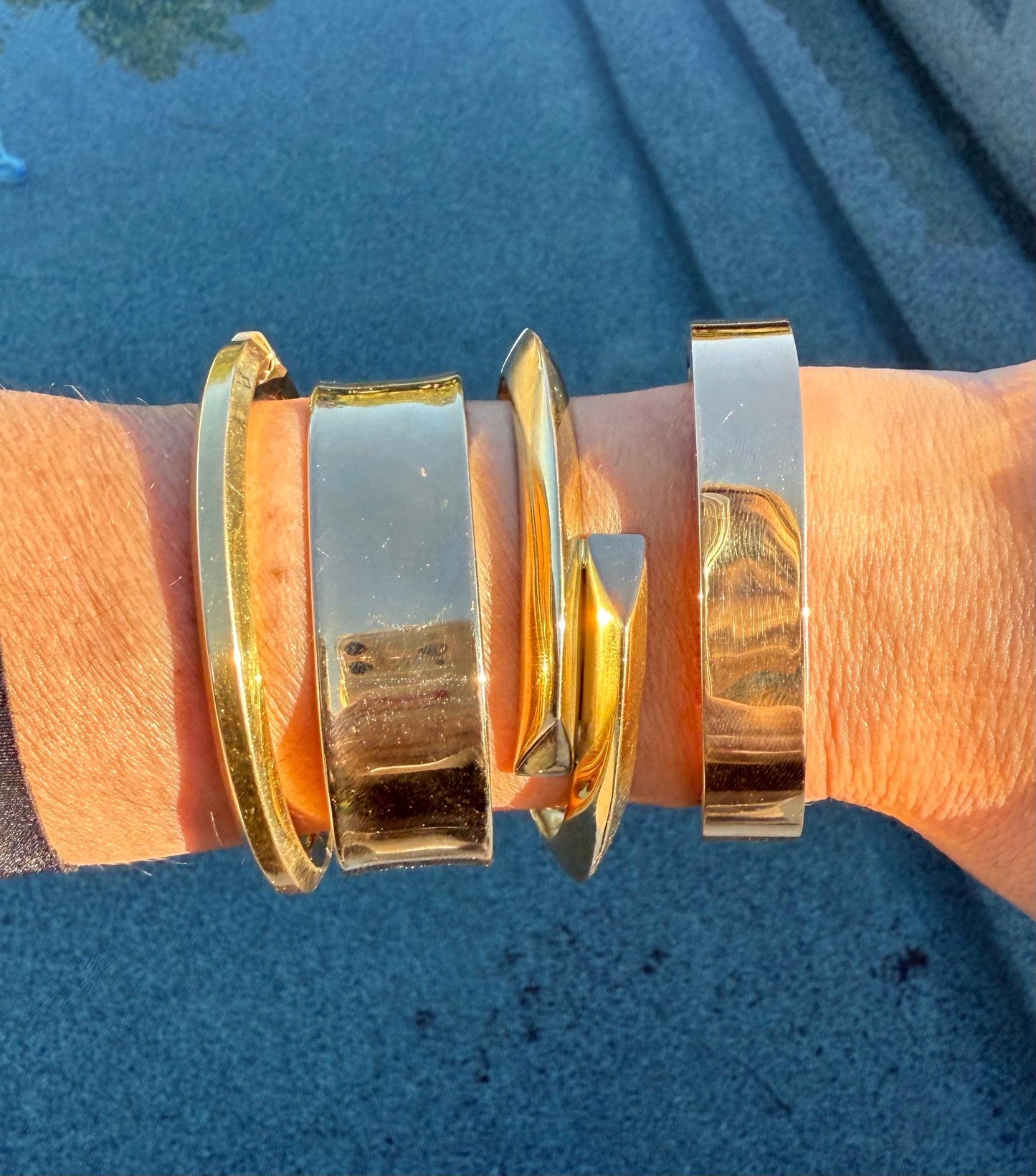 14 K Yellow gold Cuff