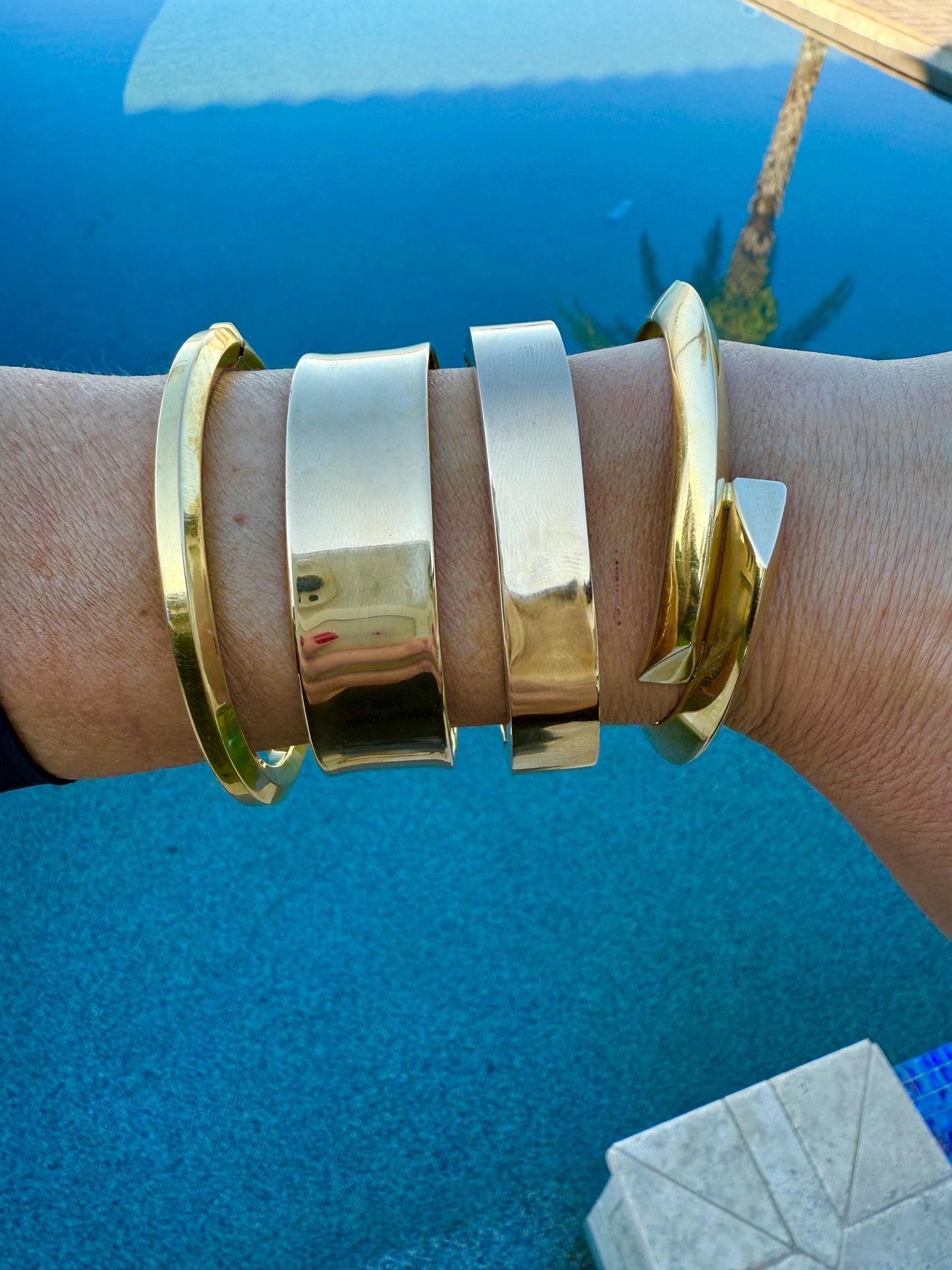14 K Yellow gold Cuff