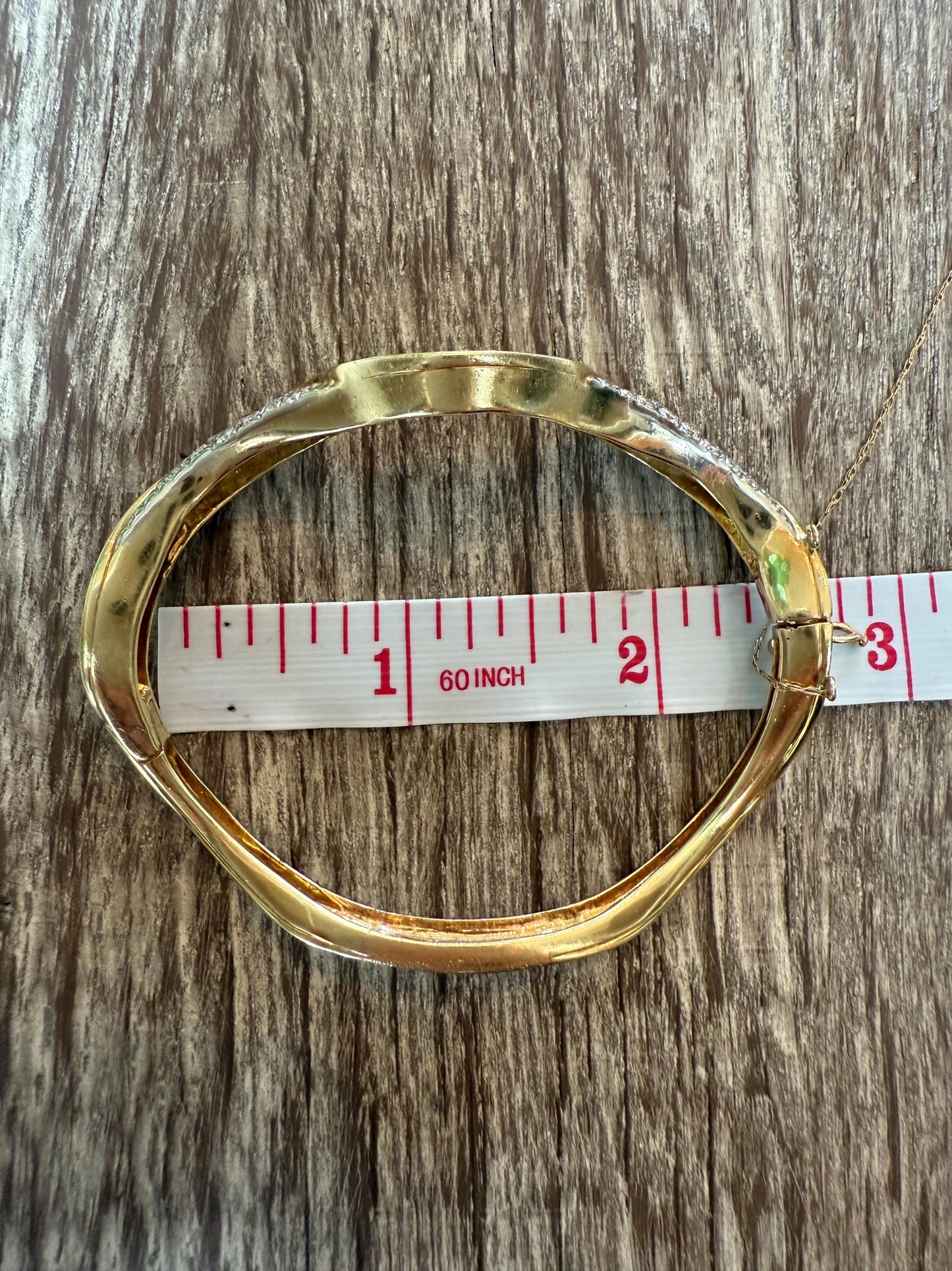 18K Diamond Wave Bracelet