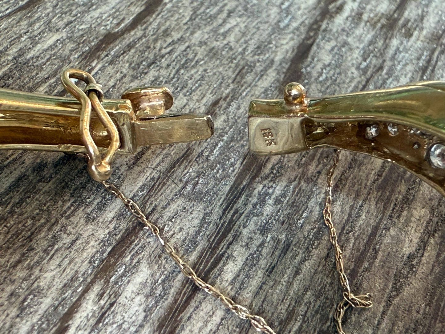 18K Diamond Wave Bracelet